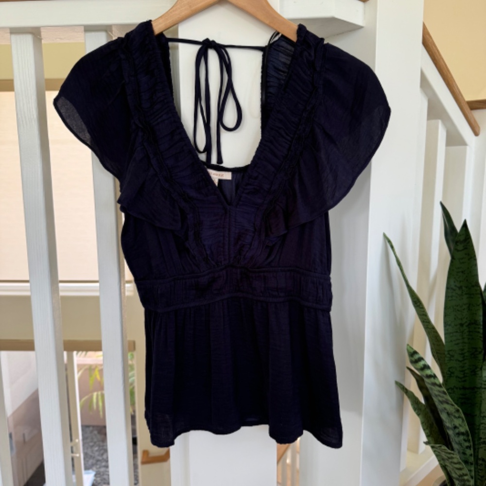 Short Sleeve V neck ruffle blouse